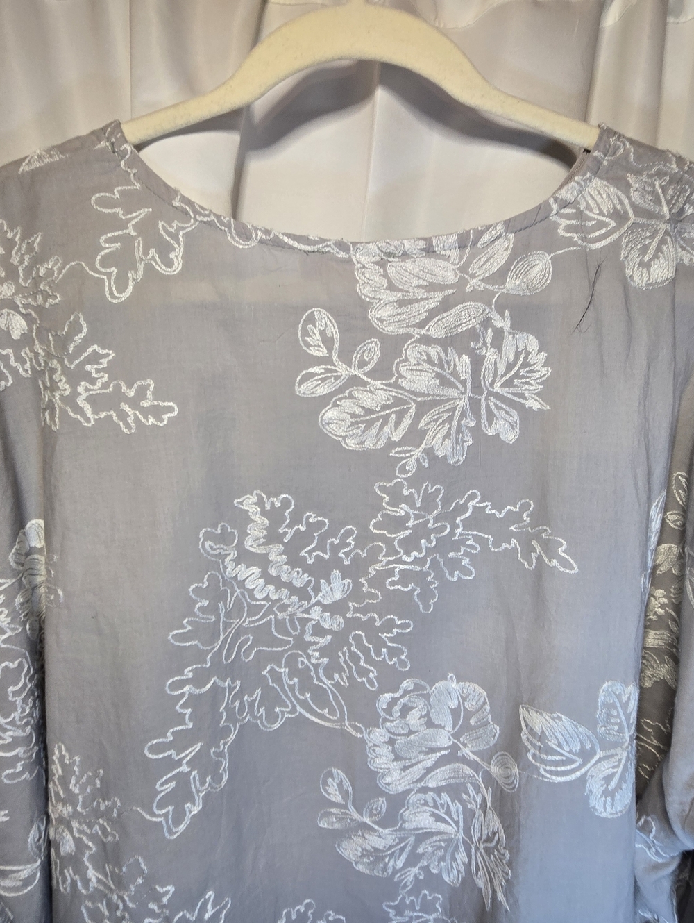 Cynthia Rowley Light Gray Tunic with White Floral Embroidery 2xl Plus Size - Picture 6 of 6